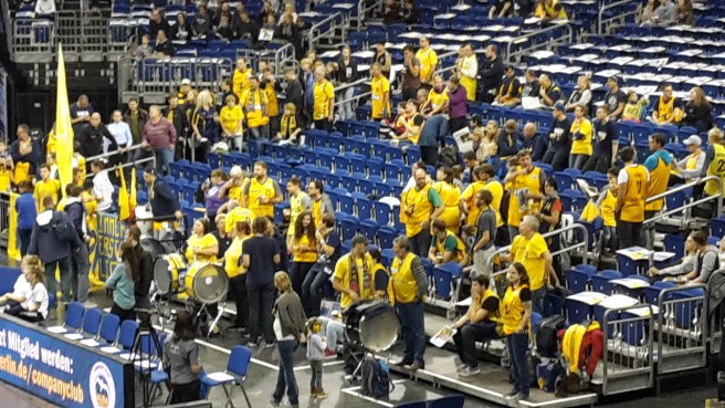 Basketball ALBA Berlin Skyliners Frankfurt Mercedes Benz Arena 20161008 (13).jpg