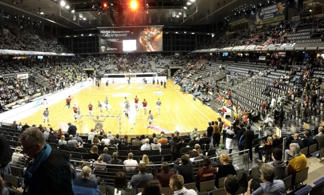 handball-bundesliga-topspiel-fuchse-berlin-thw-kiel-max-schmehling-halle-20161005-4