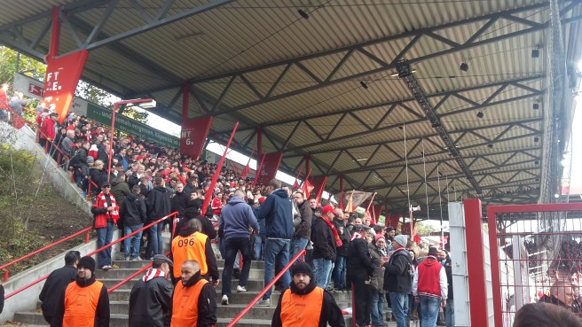1. FC Union Berlin - Fortuna F95 Düsseldorf (Stadion Alte Försterei) 20161029 (9).jpg